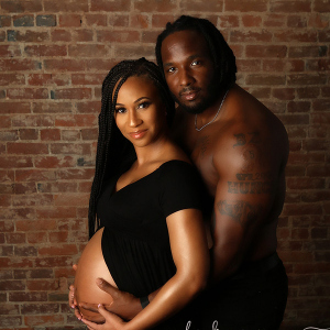 maternity photographer near me carmel indiana