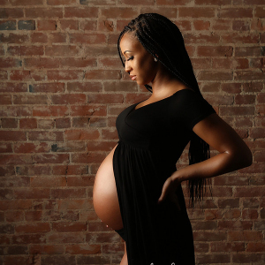 best maternity photographer indianapolis
