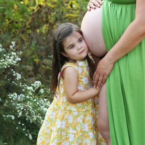 maternity-photogrpahy-outdoors