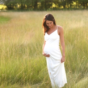 outdoor-pregnancy-portraits-indianapolis