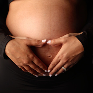 studio-maternity-photos-carmel-indiana-5