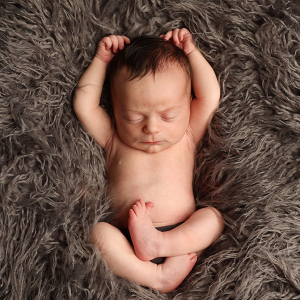best-newborn-photographer-carmel-indiana-callum-1