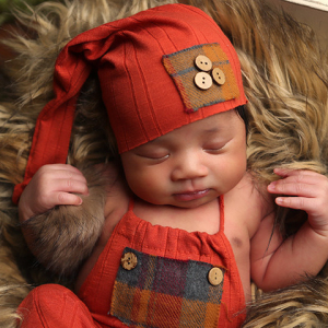 best-newborn-photographer-near-me-indianapolis-burton-1