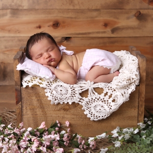 best-sleeping-newborn-photography-indianapolis
