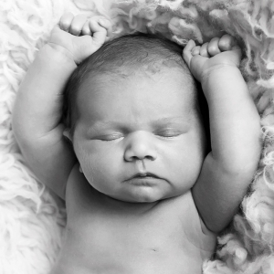 black-white-newborn-photo