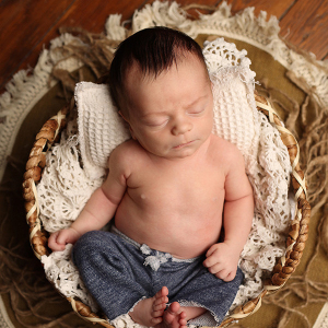 newborn-photographer-carmel-indiana-3