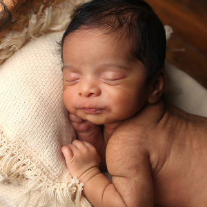 newborn-photographer-carmel-indiana-sahil-6
