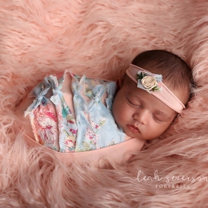 newborn-photography-props-tuckwraps-9
