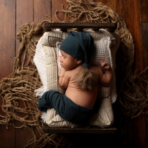 newborn-photoshoot-carmel-indiana-maverick-2