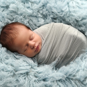 newborn-photoshoot-carmel-indiana-maverick-7