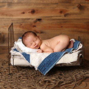 newborn-sleeping-boy-indianapolis