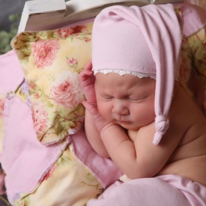 sleeping-newborn-photo-indianapolis