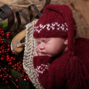sleeping-newborn-photo