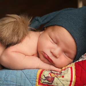 sleeping-newborn-pictures-studio-indianapolis-3