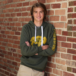 senior-photos-outdoor-westfield-indiana-butler-1