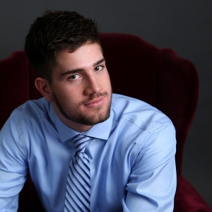 senior-picture-carmel-in-boy-