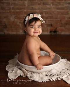 baby milestone sitter photoshoot